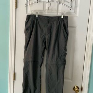 Columbia Omni shade Gray Cargo Pants 36w 30l